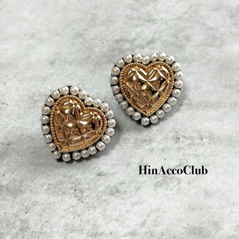 H94.再販！激カワ♥キルティング ハート刺繍 ピアス イヤリング ボタン パール gold ゴールド retro レトロ ビンテージ vintage 個性的 大ぶり 大人可愛い 一粒 ゆれない