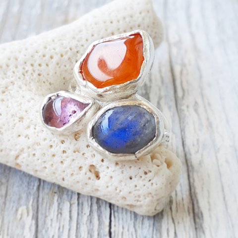 【送料無料⭐】【フリーサイズ】天然石ring - Labradorite × Amethyst × Carnelian