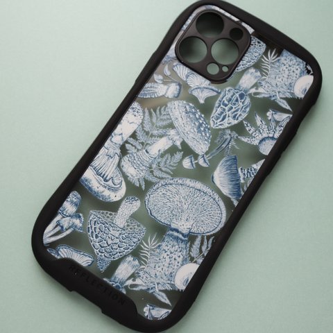 【受注生産】Blue mushroom iPhone耐衝撃グリップケース