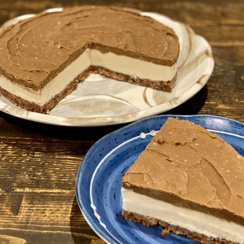 『健幸・生ケーキ』3層のチョコバニラ風（ローケーキ）