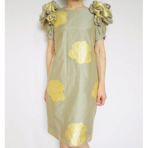 花ざかりのワンピースドレス <若草色xイエロー> 〈一点モノ〉