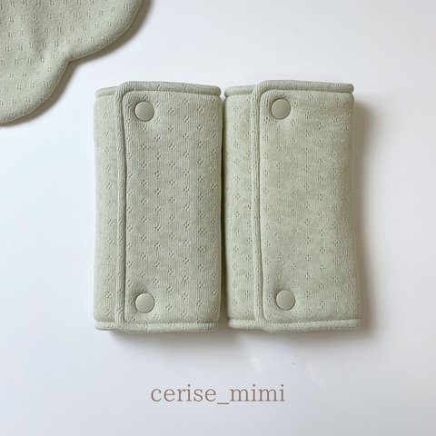 sucking pad / Pastel eyelet : mint 🌱　　抱っこ紐よだれカバー