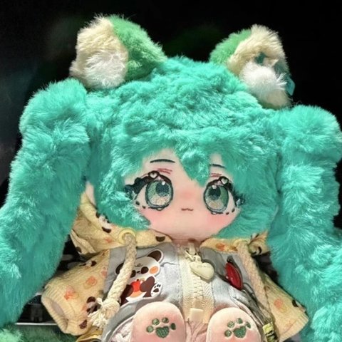 20cm かわいい ぬいぐるみ  キュート ぬいぐるみ  初音ミク 緑髪 带骨格