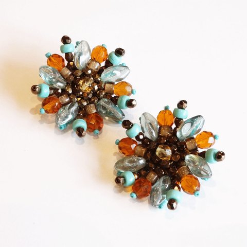 80s Vintage beads flower earrings