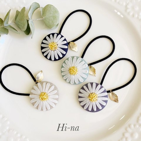 マーガレット刺繍　リネンヘアゴム