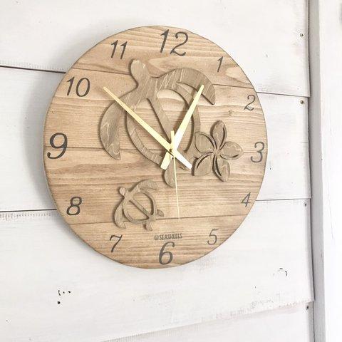 ホヌの親子デザイン プルメリアのウッド壁掛け時計　ハワイアン海亀のかわいい木製ロゴウォールクロック