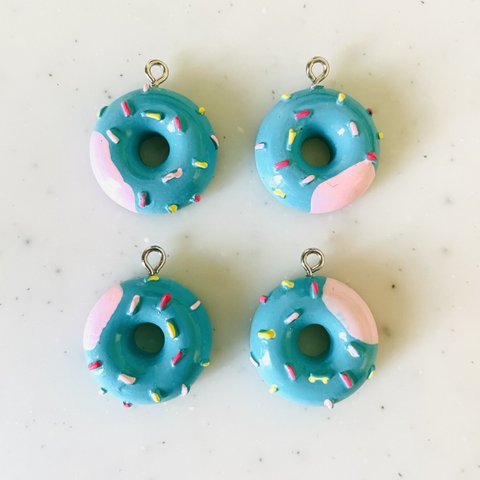 Blue Donuts Pendant Tops