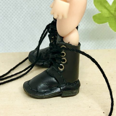 革細工　編み上げブーツ　miniature boots.