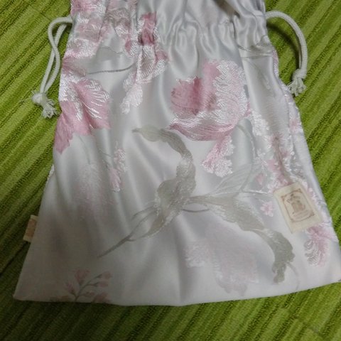 再販　淡いピンク花柄⑤　巾着袋（送料無料）