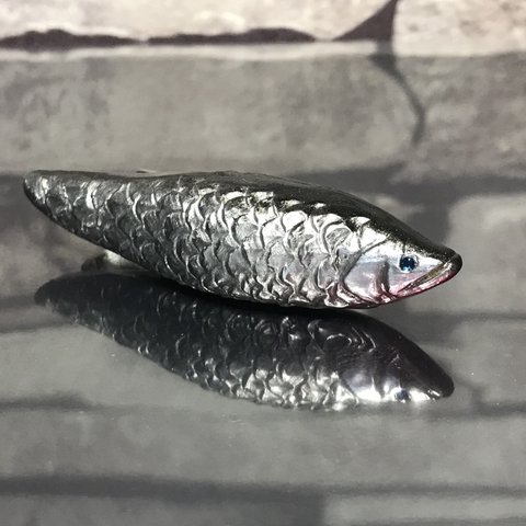 【TV番組紹介】魚のネクタイピン　シルバーアロワナ