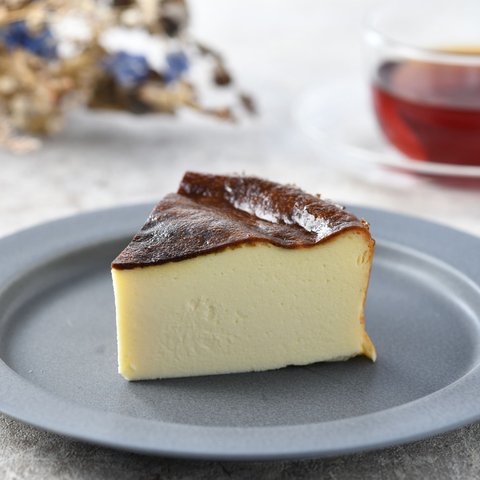 【100％北海道産チーズ使用】オリジナルバスク　(バスクチーズケーキ)　誕生日　記念日　プレゼント  オシャレギフト