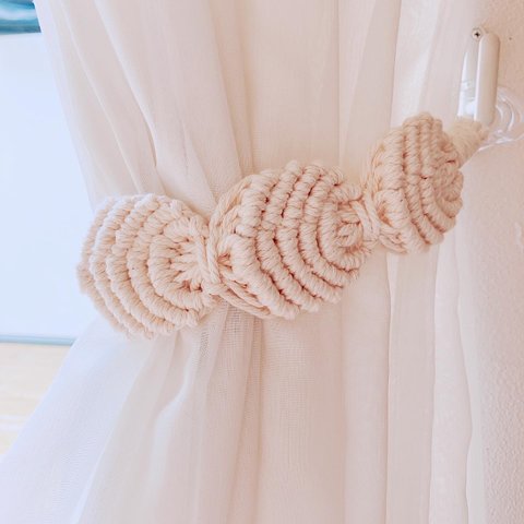 マクラメ　カーテンタッセル 　" curtain tassel  shell"  2本set