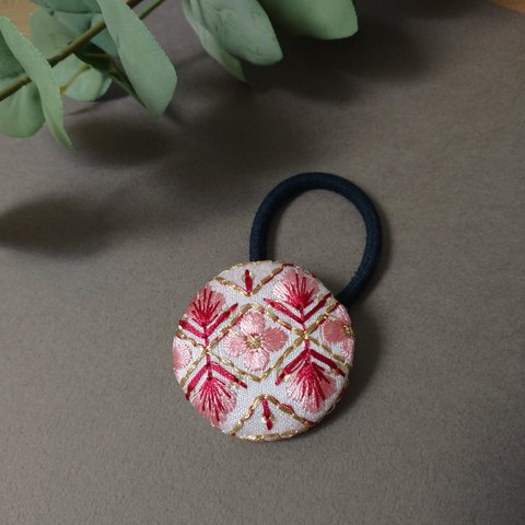 刺繍ヘアゴム きらきら ピンク