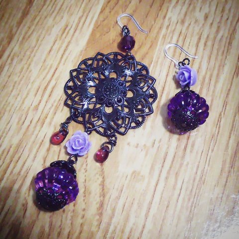 Purple Gothic♪アシメピアス