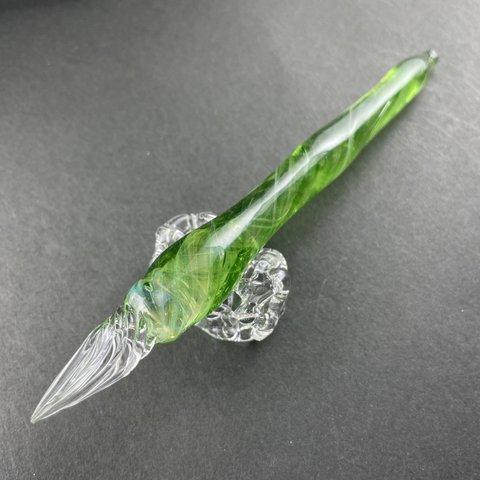 緑のフューミングガラスペン（3）