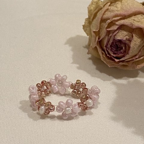 ﾋﾟﾝｸ×ｺﾞｰﾙﾄﾞ【flower beads ring】
