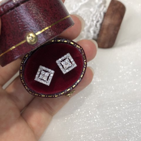 天然ダイヤモンドピアス0.4ct　k18