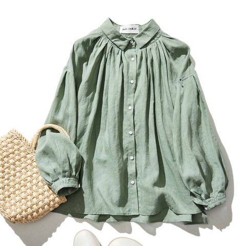 ★2023新色★着回しの一枚になれる　麻のシャツ　麻100％　長袖　薄緑色　220606-3