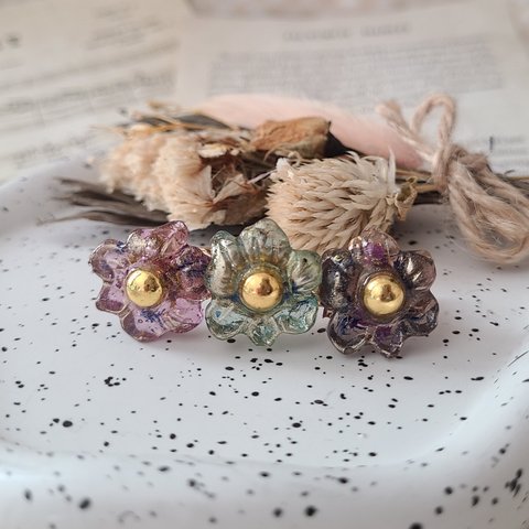 【現品1点限り】FLOWERヘアクリップmini①