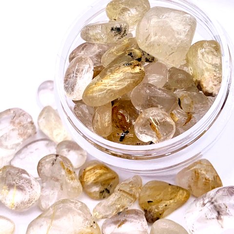 ルチルクォーツ Rutilated Quartz 金紅石入り水晶 宝石 言葉付き 天然石 細石 さざれ石 パワーストーン お守り ヒーリング レジン 封入 デコ パーツ 【森の雑貨屋さん】 