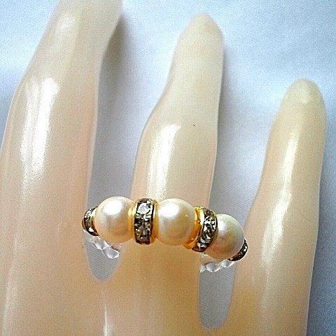 💍魅せられる光沢💍アコヤ本真珠(パール）と水晶の天然石指輪　