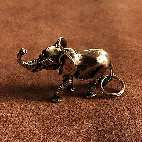 真鍮 象 キーホルダー（リアル）ゾウ エレファント 動物 アニマル 置物 チャーム アフリカ 二重リング アメカジ ブラス ゴールド オブジェ