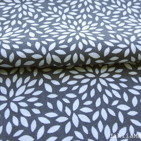 「Chrysanthemum Gray」アメリカンファブリック◎113cm×50cm