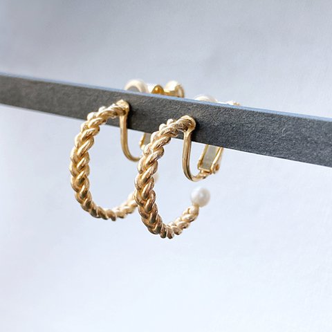 みつあみのフープイヤリング【mitsuami pearl earring】