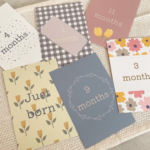 monthlycard ♡♡マンスリーカード 月齢カード カラフル🌈