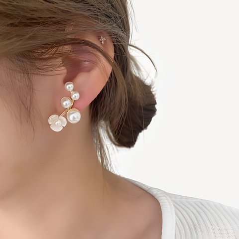 N2450 パールピアス レディースお花ピアス　シルバー925