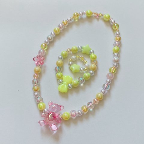 ★送料込★ キッズ　ベビー　子供　ネックレス　ブレスレット　リング　アクセサリー　イエロー系　おしゃれセット　指輪　遊び　花　りぼん　星　クマ　オシャレ