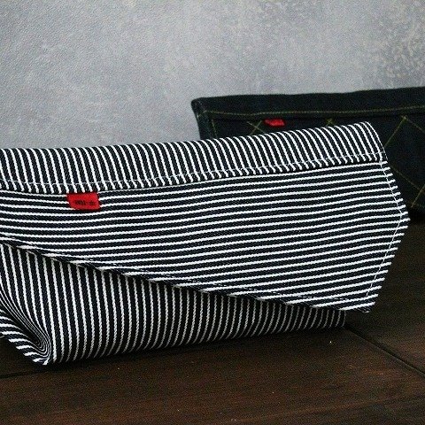 CLUTCH POUCH/ヒッコリー