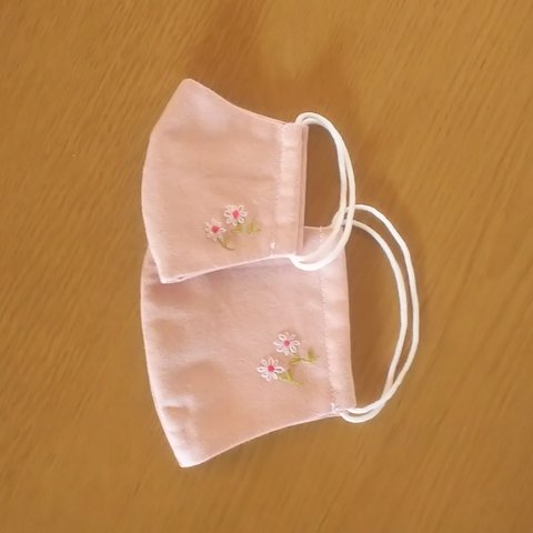 【送料無料】ママといっしょ＊母子(幼児)ペア ＊お花のワンポイント刺繍布マスク