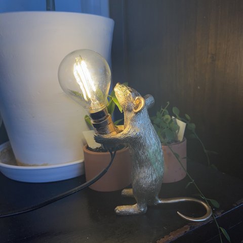 動物ランプ【ネズミ　立ち姿】電線なし　ゴールド