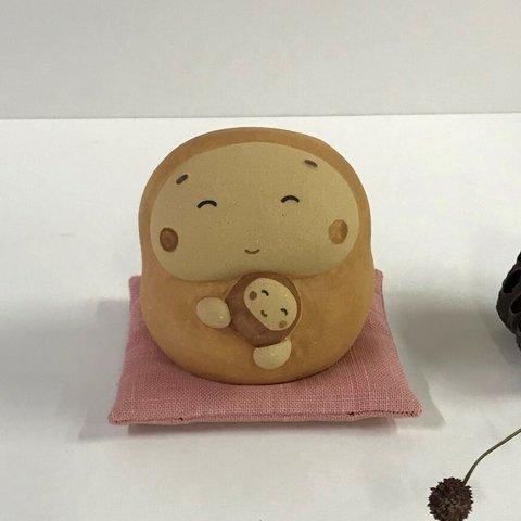 子宝だるま　座布団（極小）付き　Ｏ-268　陶製　/Daruma/達摩