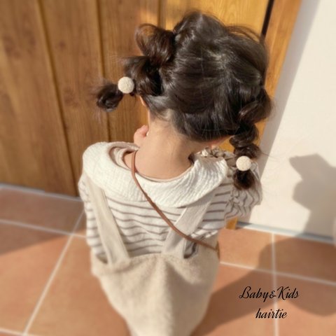 お洒落なワッフル生地   ゴムの付け替えができる ベビーヘアゴム