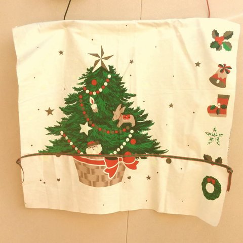 洗える！　クリスマスタペストリー