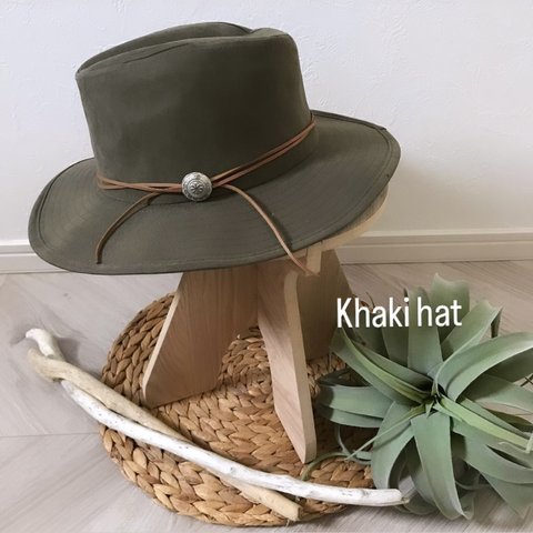 khaki hat