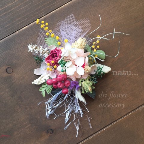 コサージュ natural antique  Corsage. 