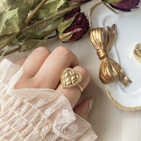 【47】quilting heart ring (luster)