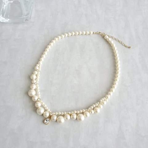 SWAROVSKI 雫ビジュー と パール の ネックレス【クリーム】