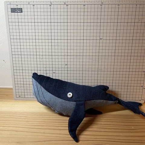 クジラのぬいぐるみ(デニム・小)