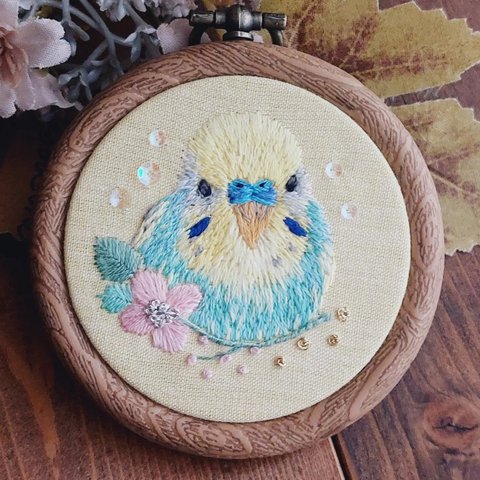 【受注生産】『インコ刺繍✿想い出ぎゅっとミニフレーム』Bird embroidery frame.