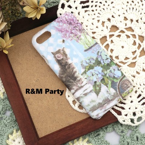 お庭でお話 猫 柄スマホケースiPhoneSE/iPhone12mini/iPhoneXR/iPhone11/iPhone11Pro/iPhone12ProMax/iPhone8Plus