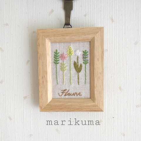 【送料無料】Fleurs＊刺繍インテリアフレーム　壁飾り