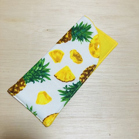 パイナップル🍍のメガネケース