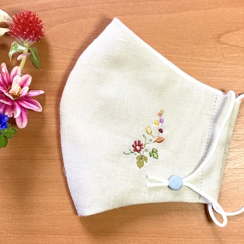 【再販】フレンチリネン　秋の刺繍マスク　フィルターポケット仕様　内側抗菌銀糸入りサラシ