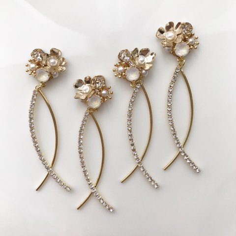 flower×line stoneピアス/イヤリング*結婚式*ブライダル*お呼ばれ*ウェディング*振袖*着物*カラードレス*ボタニカル*デイリー*オフィス*カジュアル*オールシーズン*成人式