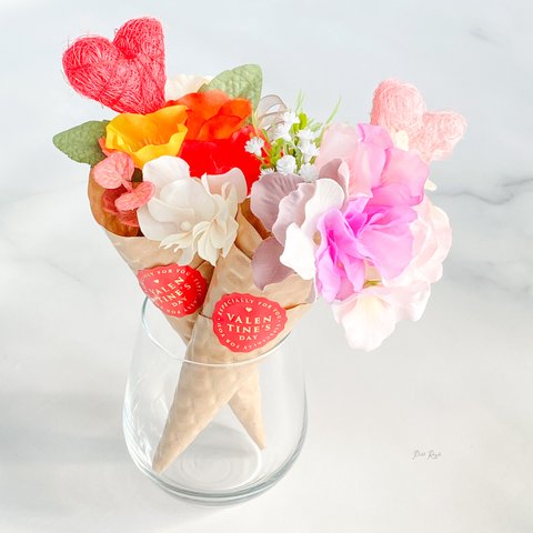 【再販】美味しそうなアイスクリームブーケ　お花やお色、シールの変更承ります