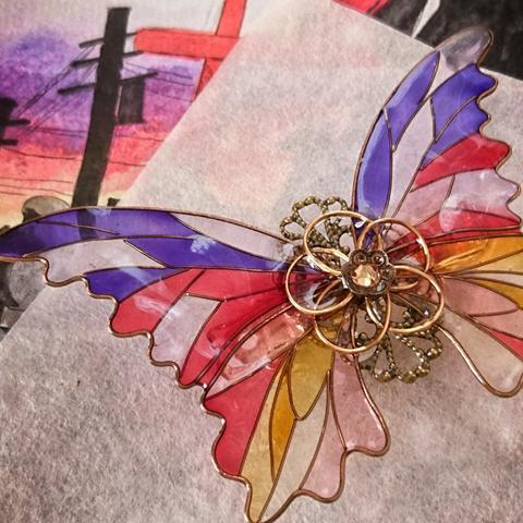 黄昏色のステンドグラス蝶バレッタ（hair ornaments of Stained glass butterfly〜twilight〜 ）